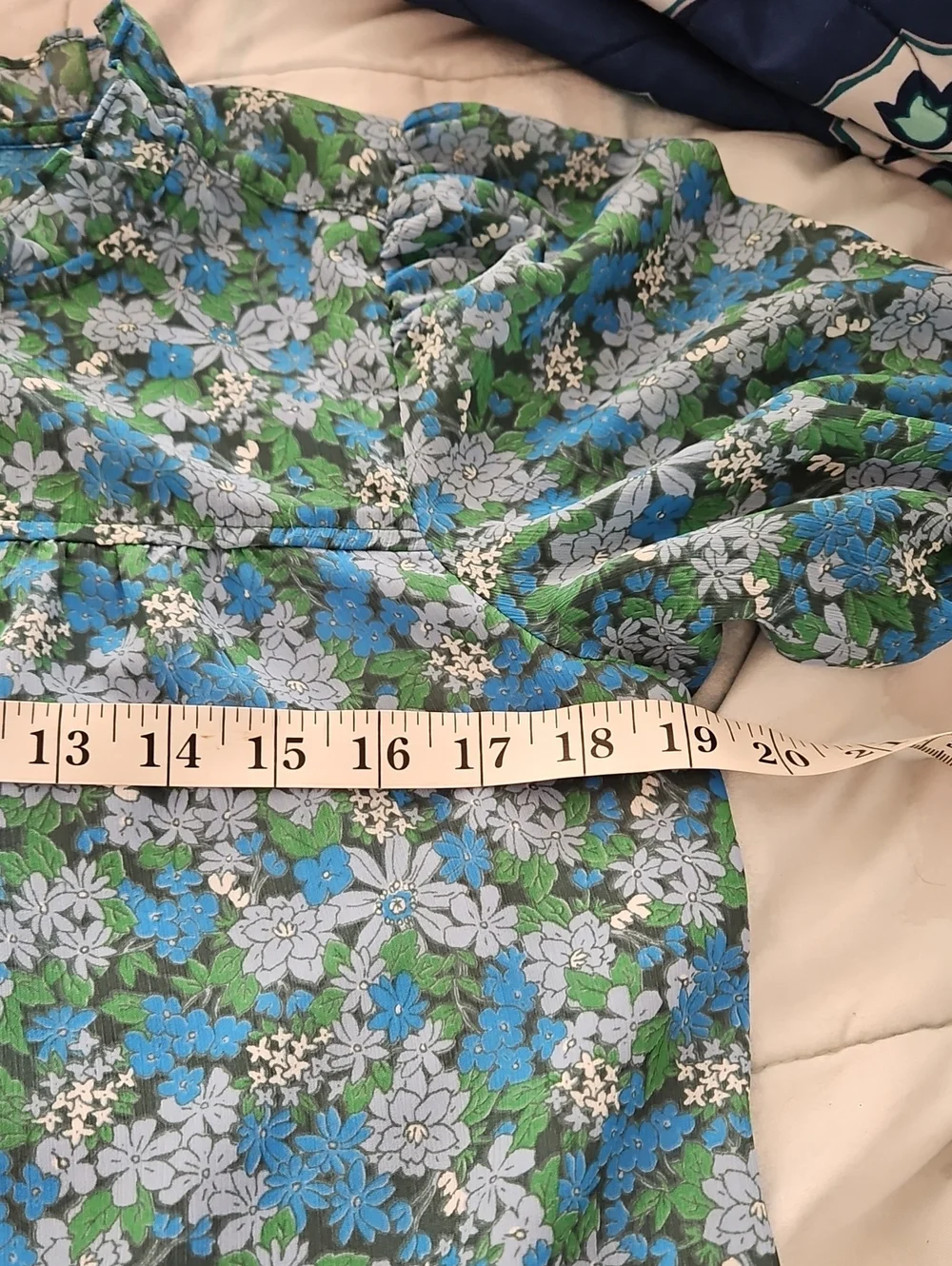 J Crew Ruffle Trim Hyacinth Fields Short Sleeve Top Size XS
